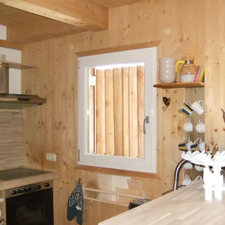 Schneehase Alpesi faház